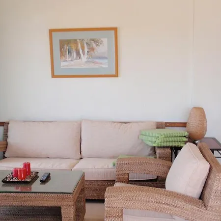 2br Apt Los Geranios Daire *